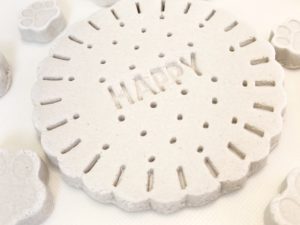ダイソーの石粉ねんど